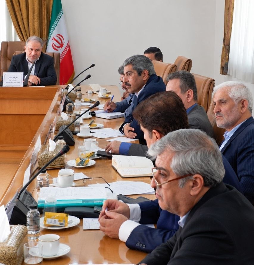 مطالبات فرهنگیان روی میز دولت