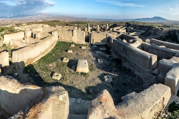 معمایی در دل خاک های منطقه قره حسنلو