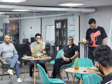 بررسی مسئولیت پلتفرم‌ها: آزادی و اخلاق
