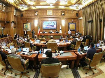 شورای شهر تهران در ۱۴۰۳؛ یکدستی پرحاشیه، شهرداری بی‌پاسخ و تقابل‌های بی‌نتیجه/ سرنوشت دو کارزار پرامضا چه شد؟