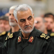 پیشنهاد انتقام شهادت سردار قاسم سلیمانی در مقابل فشار حداکثری آمریکا