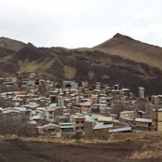 تقدیر و تشکر از زحمات شورای اسلامی، دهیاری و خانه بهداشت روستای زواریان