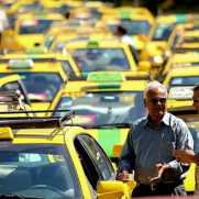 مخالفت رانندگان با بازگشت نرخ کرایه‌ها به پیش از عید