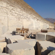 درخواست جمع‌آوری کلیه معادن سنگ اطراف روستای طار نطنز