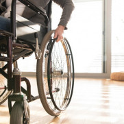درخواست افزایش مستمری معلولان سازمان بهزیستی کشور
