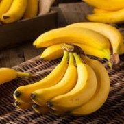 درخواست لغو ممنوعیت واردات موز و جلوگیری از ممانعت صادرات سیب و کیوی