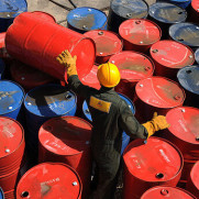 درخواست مقابله با قاچاق قانونی فرآورده‌های نفتی