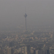 درخواست تعطیلی مدارس متوسطه دوم تهران برای آلودگی هوا