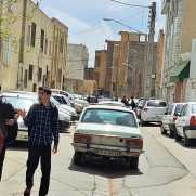 اعتراض به تبدیل کوچه شهید اصغری (زرگر کوچه) قزوین به پارکینگ عمومی