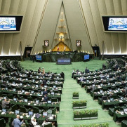 درخواست تک‌نرخی شدن ارز و الزام به بازگشت تمامی ارزهای صادراتی به بانک مرکزی