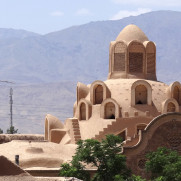 درخواست نظافت و آسفالت شهر کاشان و آزادسازی خیابان امیرکبیر