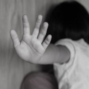 ضرورت نظارت دقیق بر مراکز توان‌بخشی و نگهداری از معلولین به منظور جلوگیری از وقوع آزار جسمی و روانی