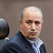 درخواست برکناری آقای تاج از فدراسیون فوتبال