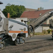 نه به تراشیدن آسفالت