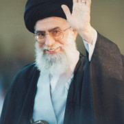 بیانیه دانشگاهیان استان فارس پیرامون محکومیت تهدید ترامپ علیه مقام معظم رهبری