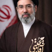 بیعت دانشجویان، کارکنان و اساتید دانشگاه علوم پزشکی شهید بهشتی با سومین رهبر انقلاب اسلامی ایران