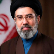 بیعت دانشگاهیان با سومین رهبر معظم انقلاب آیت‌الله سید مجتبی خامنه‌ای