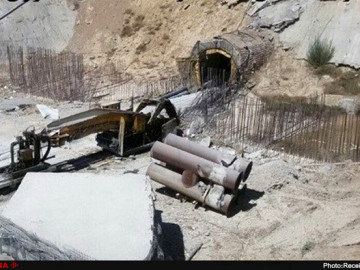 درخواست برخی مردم خوزستان و چهارمحال و بختیاری برای توقف انتقال آب کارون